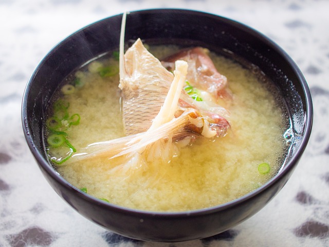 Clearspring Bio Mugi Miso unpasteurisiert 6x 10 kg Japan Sojapaste 